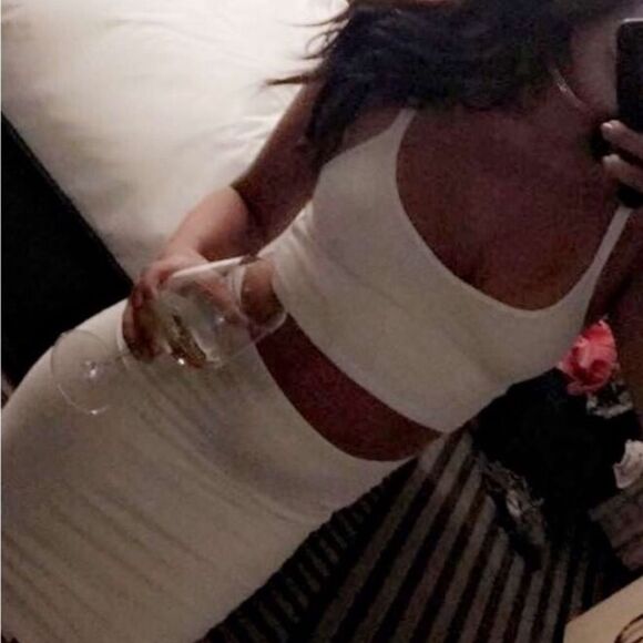 White pencil skirt - Picture 1 of 1